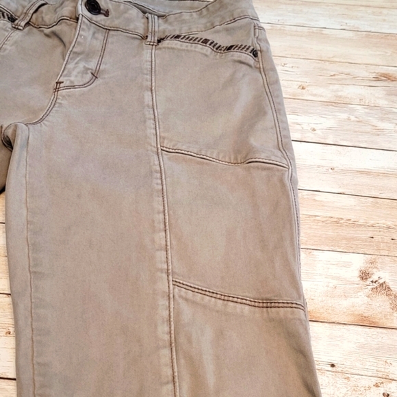 WHBM Jeans | Chevron |  Zipper Hem | Skinny Jeans | White House Black Market - Picture 9 of 16